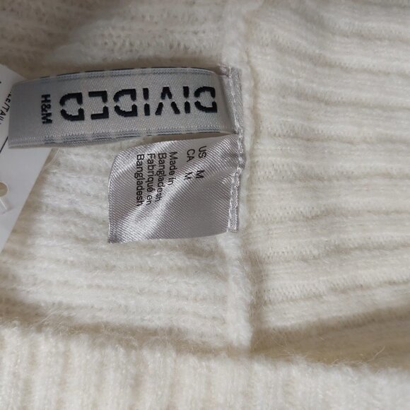 H & M Divided Cream Ivory Tunic Sweater M Ribbed Knit V-Neck Oversized Minimalis - Picture 2 of 5